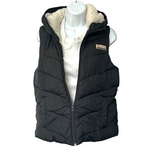 Hollister Vest Size L Womens Sherpa Lined Quilted Black Puffer Full Zipper